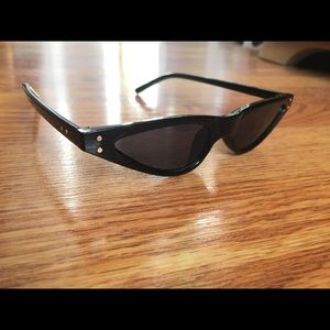 Trendy Cat Eye Sunglasses
